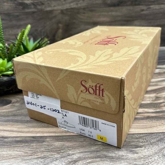 NIB Sofft Bayla 7.5M Suede Leather Slip On Comfort Clogs Mules Black - Picture 11 of 11